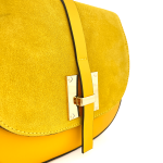 Чанта за през рамо от естествена кожа и велур Andrea - жълта